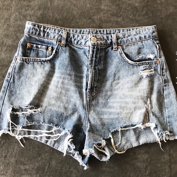 wild fable Pants - Wild Fable ripped denim shorts in size 10!